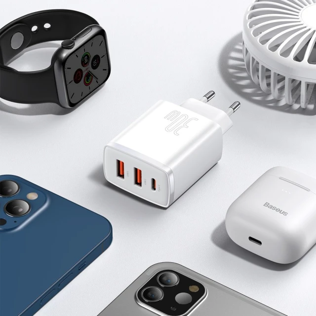 Сетевое зарядное устройство Baseus Compact QC 30W USB-C | 2xUSB-A White (CCXJ-E02)