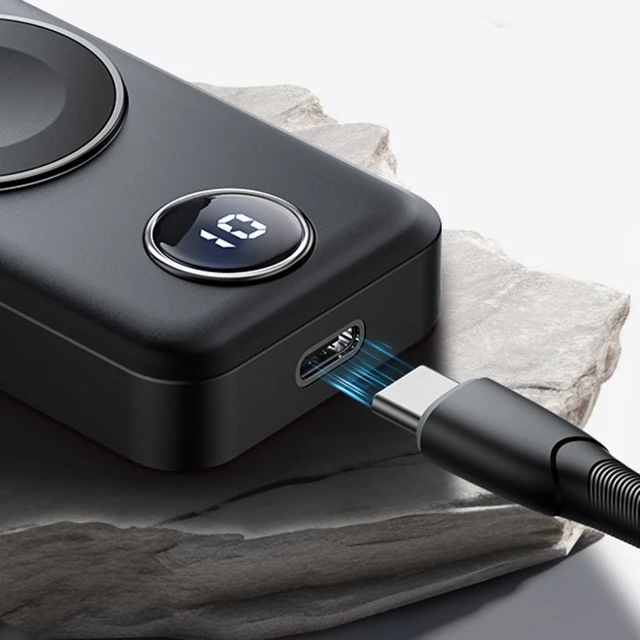 Бездротовий портативний зарядний пристрій Joyroom 2000mAh 3W для Apple Watch Black (JR-WQW01)