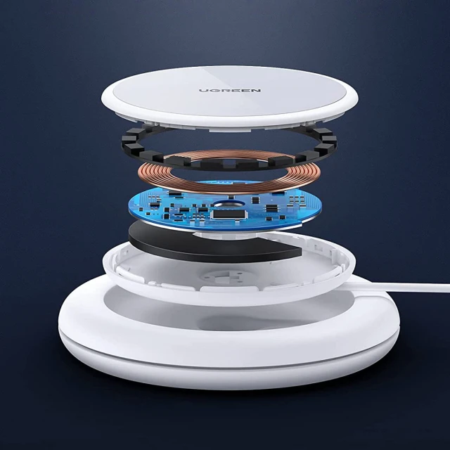 Бездротовий зарядний пристрій Ugreen with Silicone Case 15W White with MagSafe (UGR1223WHT)