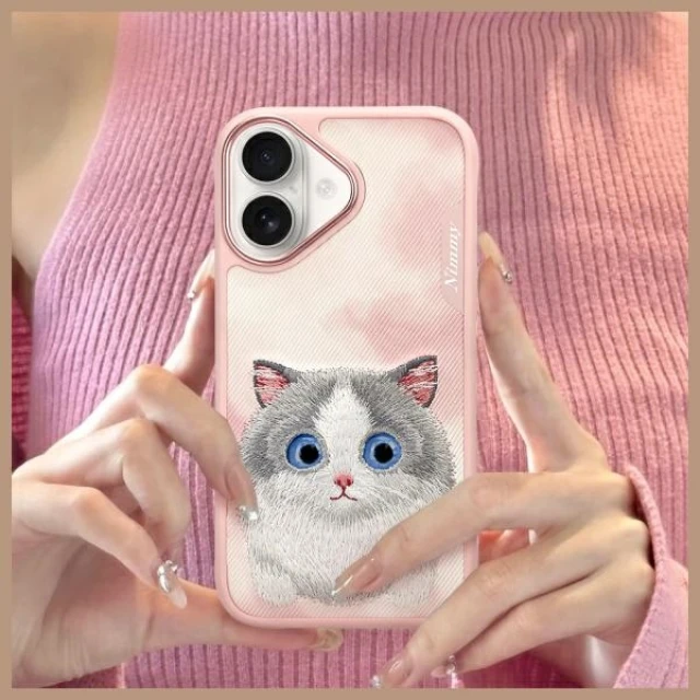 Чохол Nimmy Big Eyed Pet 2.0 Cat для iPhone 16 Pink (N-XDY-IP16-07)