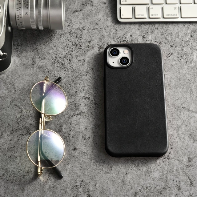 Чохол iCarer Oil Wax Premium Leather Case для iPhone 14 Plus Black with MagSafe (WMI14220703-BK)