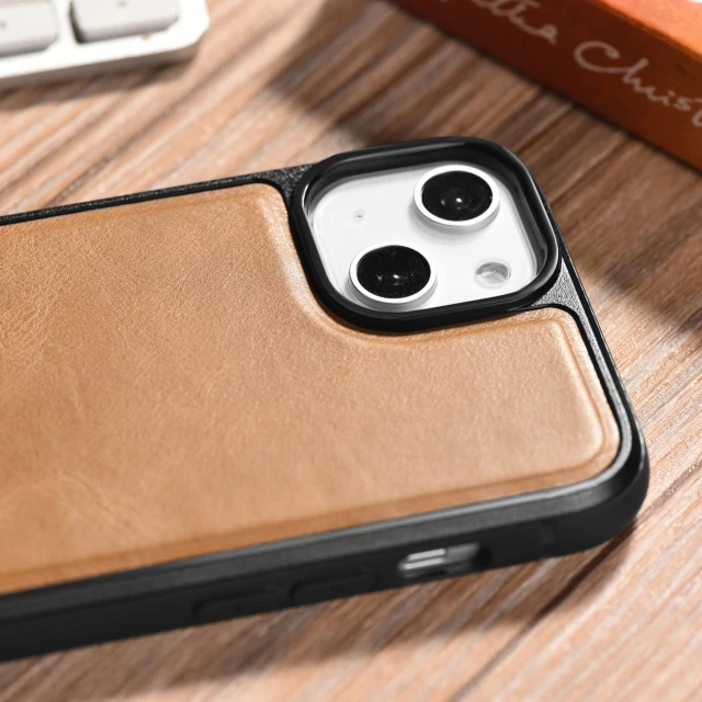 Чохол iCarer Leather Oil Wax Case для iPhone 14 Plus Brown with MagSafe (WMI14220719-TN)