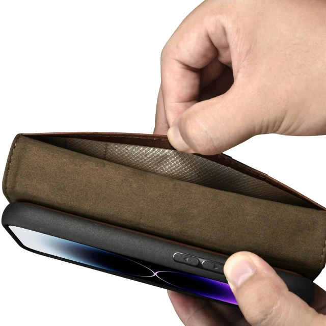Чохол iCarer Oil Wax Wallet Case 2in1 для iPhone 14 Pro Anti-RFID Brown (WMI14220722-BN)