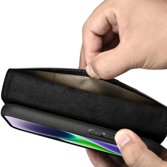 Чохол iCarer Oil Wax Wallet Case 2in1 для iPhone 14 Plus Anti-RFID Black (WMI14220723-BK)