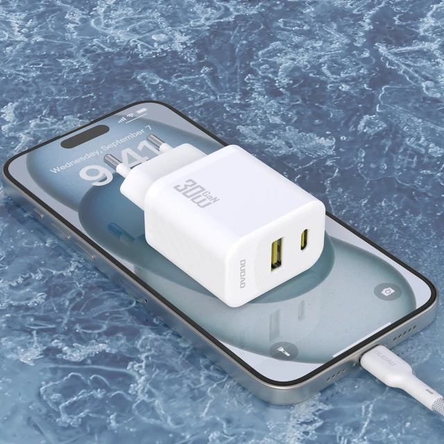 Мережевий зарядний пристрій Dudao A27TCEU PD 30W GaN USB-A USB-C з кабелем USB-C білий (6976625334223)
