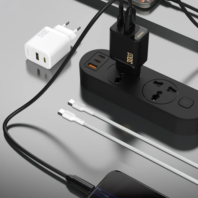 Мережевий зарядний пристрій Dudao A27TCEU PD 30W GaN USB-A USB-C з кабелем USB-C білий (6976625334223)