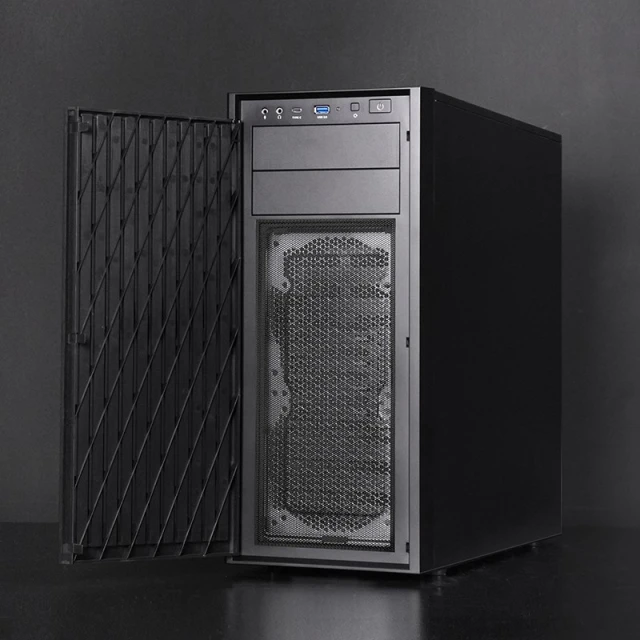 Корпус Chieftec Uni Black (753263079312)