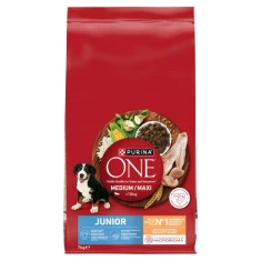 Сухой корм для щенков Purina ONE Medium/Maxi Junior с курицей и рисом 7 кг (7613038111803)