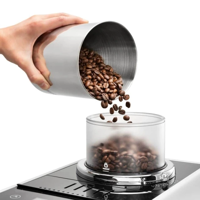 Кавомашина автоматична DeLonghi Rivelia EXAM440.55.W 19 bar 1,4 л Arctic White (8004399026629)