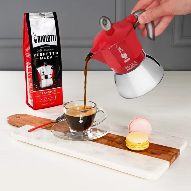 Гейзерна кавоварка Bialetti New Moka Induction 4 чашки Red (8006363029254)