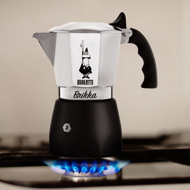 Гейзерна кавоварка Bialetti New Brikka 2023 4 чашки (8006363040563)