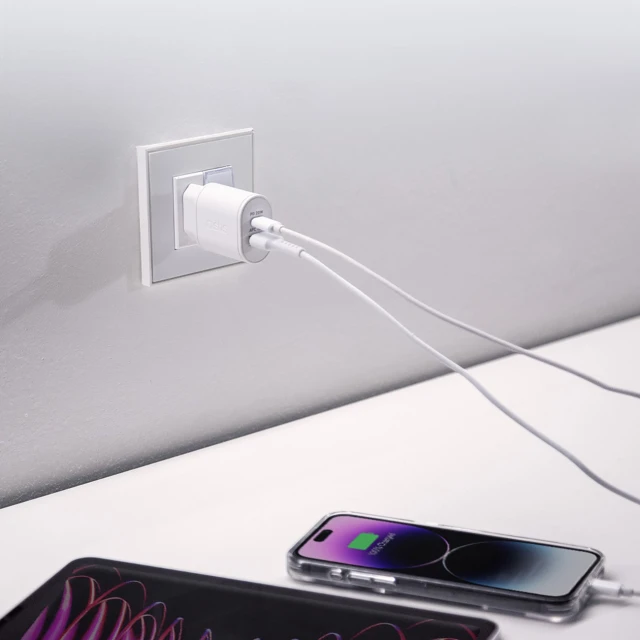 Мережевий зарядний пристрій SBS TETRPD20W 20W USB-A USB-C White (8018417324079)