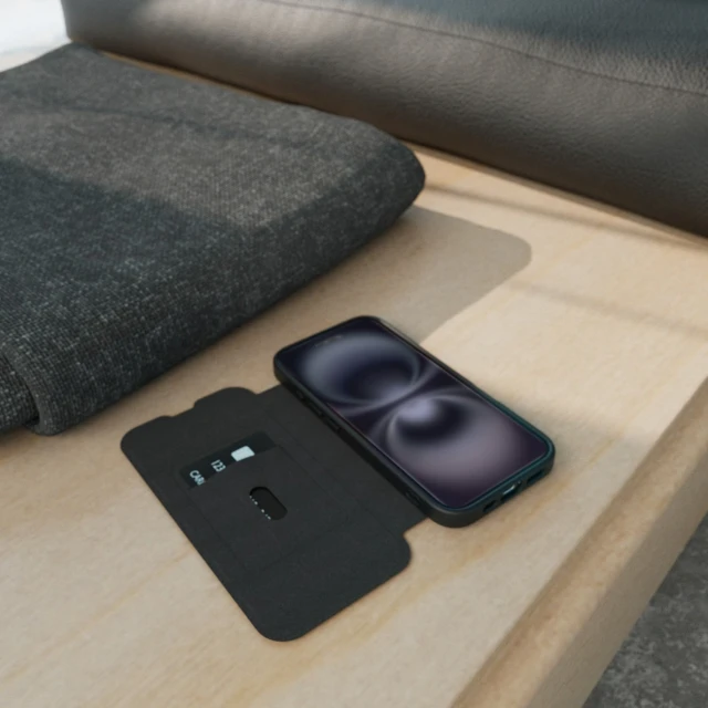 Чохол Puro Book Mag для iPhone 16 Black with MagSafe (8018417485138)