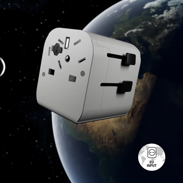 Адаптер SBS універсальний EU 2xUSB-A White (TEADAPTEUGND)