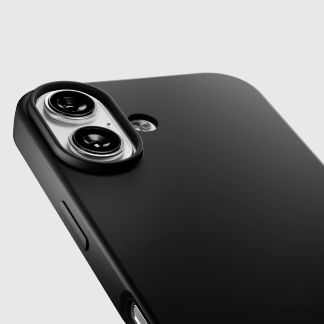 Чехол SBS Instinct для iPhone 17 Black (8018417524479)