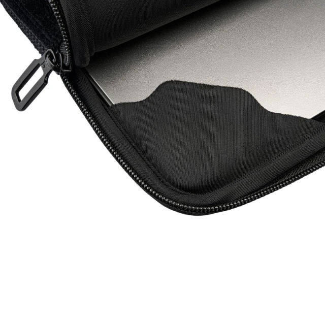 Чохол Tucano Velluto 2 для MacBook Air 13