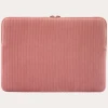 Чохол Tucano Velluto 2 Sleeve для MacBook 16