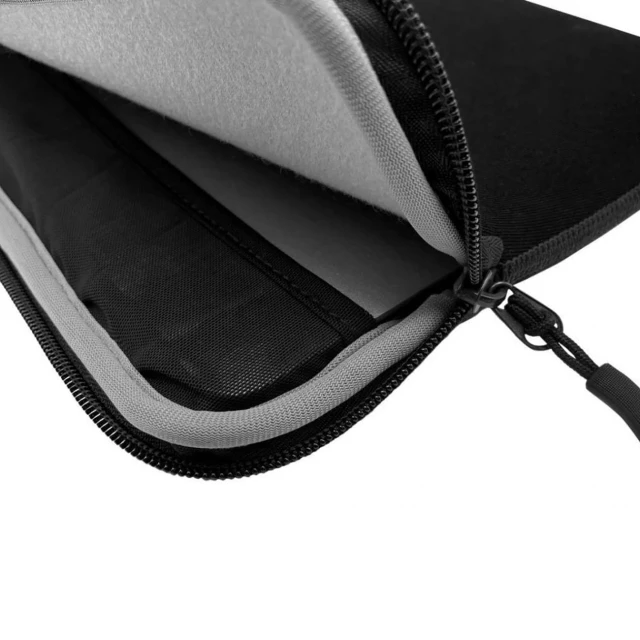 Чехол Puro Scudo Sleeve для MacBook Pro 16