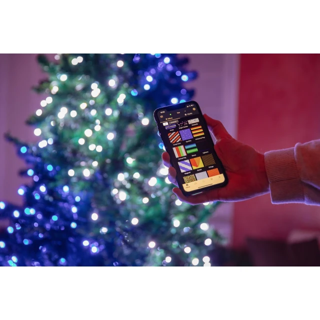 Умная гирлянда Twinkly 100 RGB 8 м (8056326673284)