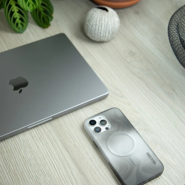 Чохол Incase Halo для iPhone 16 Pro Max Oil Slick Smoke with MagSafe (INPH190412-OSSM)