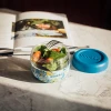 Контейнер для їжі Quokka Bubble Food Jar 500мл Blue Peonies (40124)