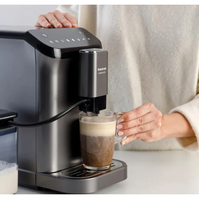 Кофеварка рожковая Taurus Accento Latte 20 bar White (8414234206350)