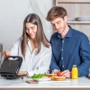 Сендвічниця Black&Decker BXSA753E 750 Вт вертикальне зберігання пластини 215 x 125 мм (ES9680140B)