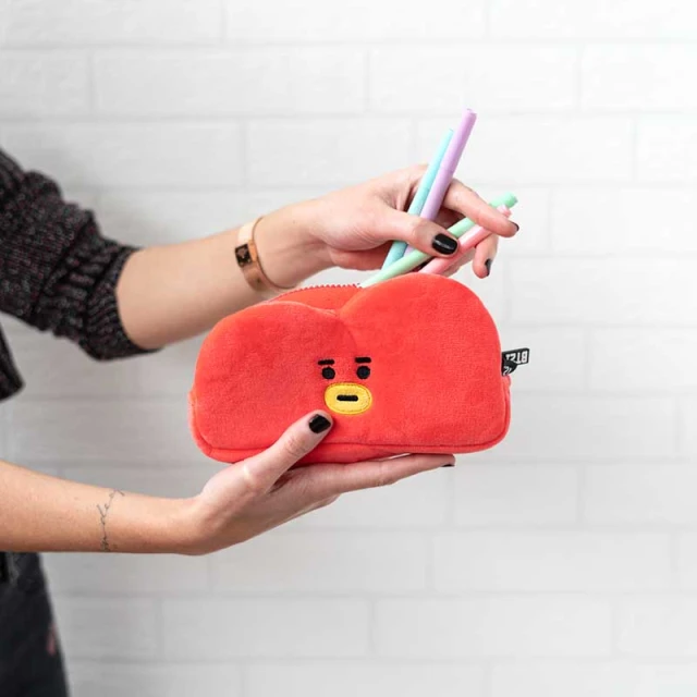 Пенал плюшевий BT21 TATA для приладдя (MARE0131)