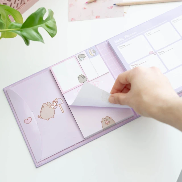Планер тижневий Pusheen Moments з стікерами 19,3x16,5 см (PSNA003)