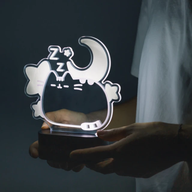 Лампка нічна LED Pusheen Dreams 19.5x17cm (LAMPL001)