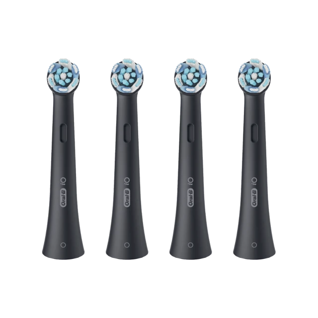 Насадки для зубної щітки Oral-B iO UltimateClean 4 шт Black (8700216199483)