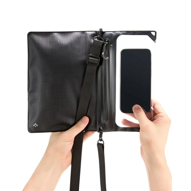 Водонепроницаемый чехол Spigen A640 Universal Waterproof Case CrossBag Black (AMP09746)