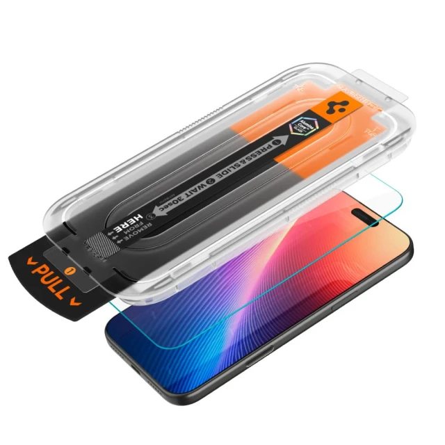 Захисне скло Spigen Glas.TR 