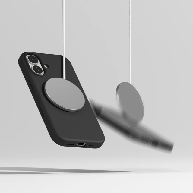 Чохол Ringke Silicone Magnetic для iPhone 17 Black with MagSafe (8800328811799)