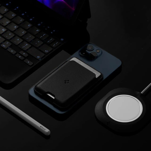 Магнітний гаманець Spigen Valentinus Black with MagSafe (AMP02284)
