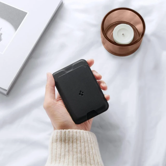 Магнітний гаманець Spigen Valentinus Black with MagSafe (AMP02284)