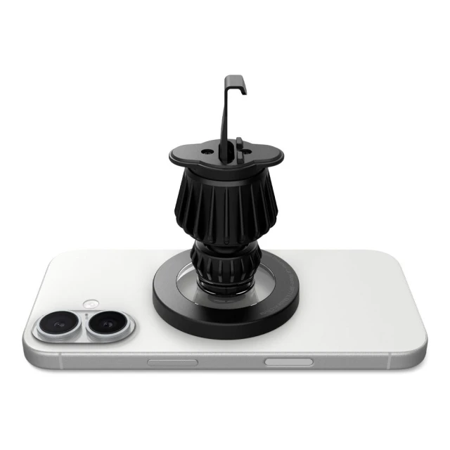 Автодержатель Spigen MFT13 Magnetic Silver with MagSafe (ACP08314)