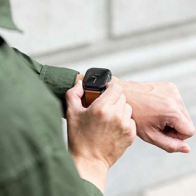 Чохол Uniq Garde для Apple Watch 7 | 8 41 mm Clear (UNIQ-41MM-GARCLR)