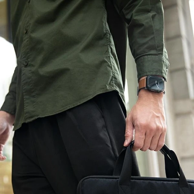 Чохол Uniq Garde для Apple Watch 7 | 8 45 mm Smoked Grey (UNIQ-45MM-GARSMK)