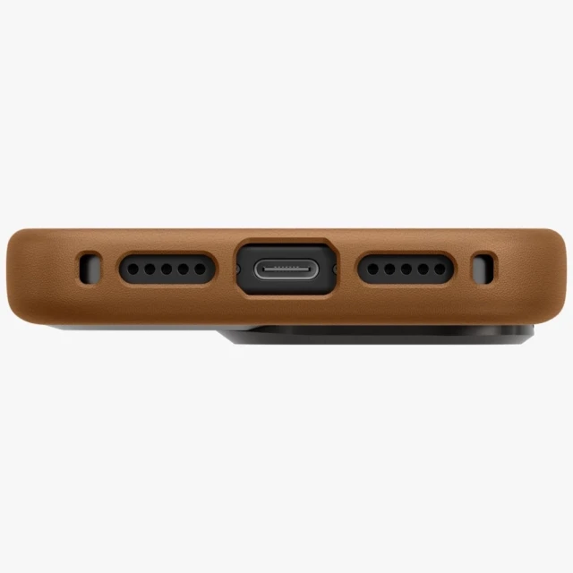 Чехол UNIQ Heldro Pro для iPhone 17 Pro Caramel with MagSafe (UNIQ-IP6.3P(2025)-HELPMCML)