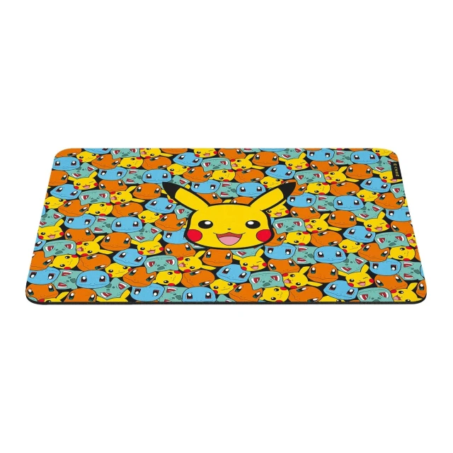 Килимок для миші Razer Gigantus V2 Medium Pokémon Kanto Starters Edition (8887910063118)