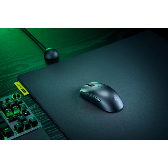 Мышь Razer Viper V4 Pro беспроводная игровая 50K DPI Black (8887910085134)