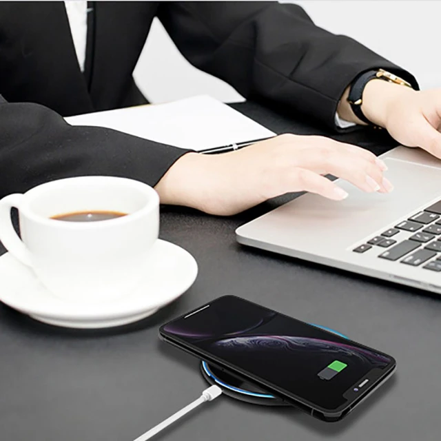 Беспроводное зарядное устройство Tech-Protect Qi15W-C1 Wireless Charger White (9589046926327)