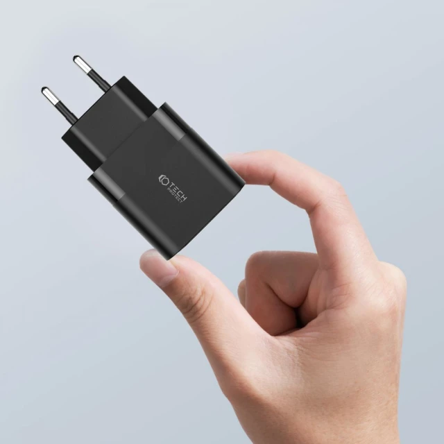 Мережевий зарядний пристрій Tech-Protect QC 30W USB-C | USB-A Black (9589046926808)