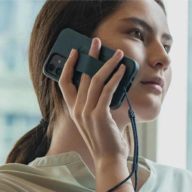 Чохол Uniq Heldro для iPhone 12 Pro Max Natural Frost Antimicrobial (UNIQ-IP6.7HYB(2020)-HELFRO)