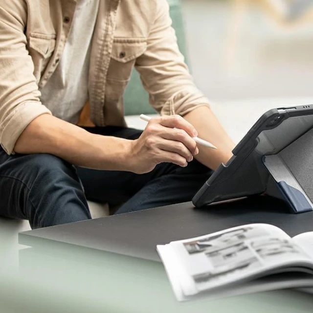 Чохол Uniq Trexa для iPad 10.2 2021 | 2020 | 2019 Black Antimicrobial (Uni000429-0)